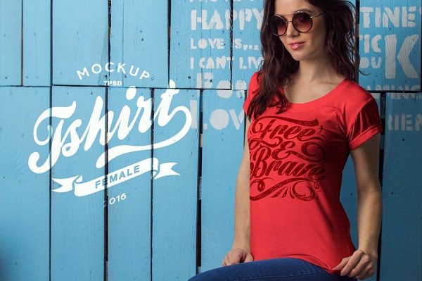 Female T-Shirt Mockup Font